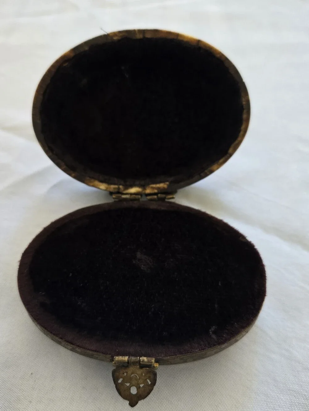 Vintage Camel Bone & Brass Inlay Round Trinket Box India